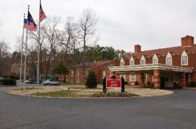 Ramada Inn 1776 Williamsburg Bagian luar foto